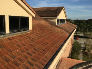 stucco roof washing