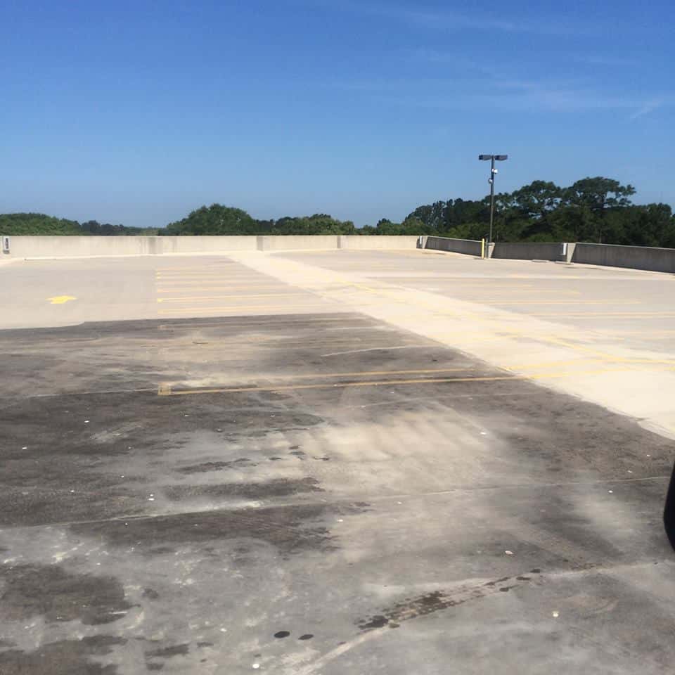 parking garage pressure washing