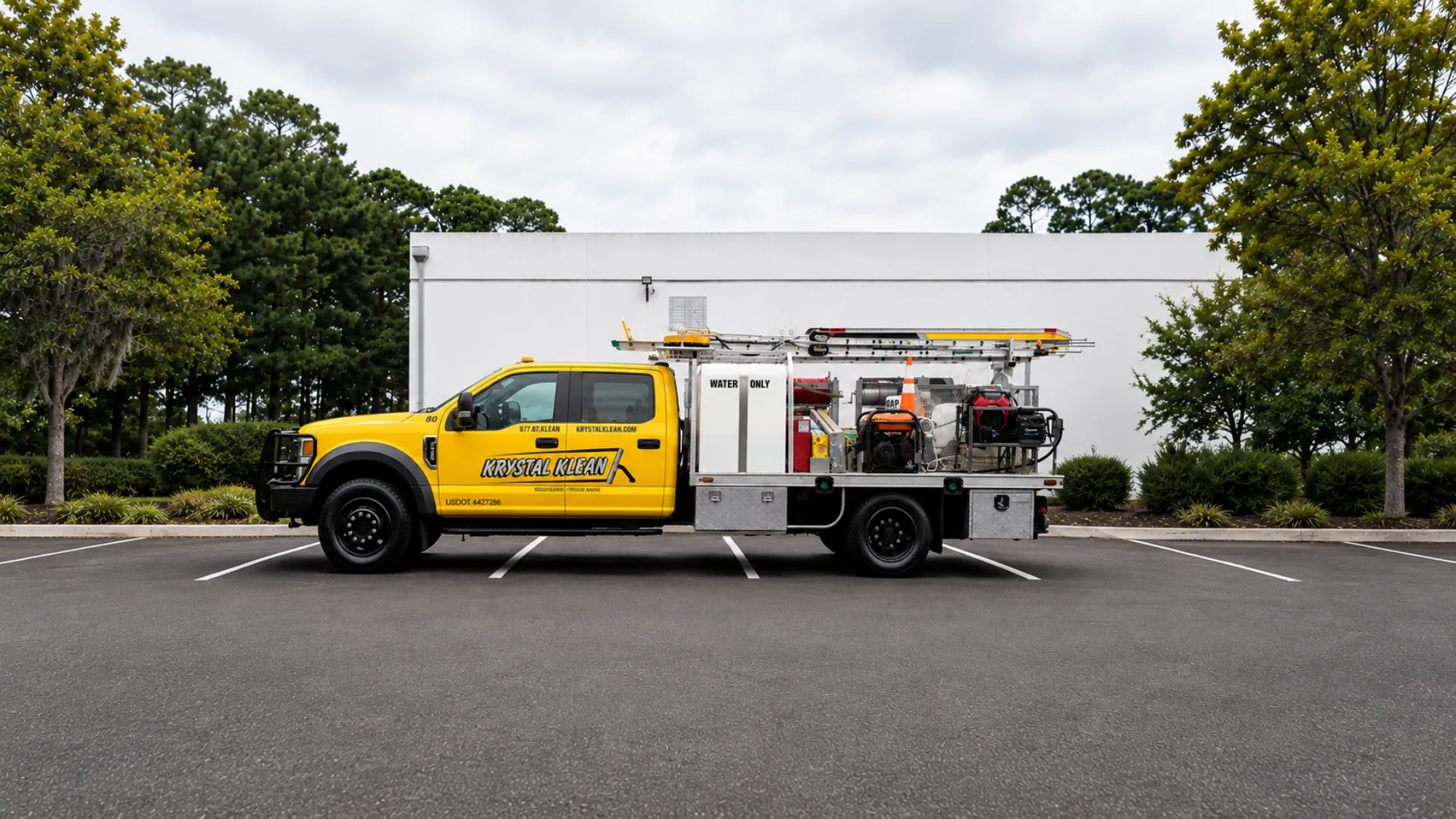 Krystal Klean Service Truck